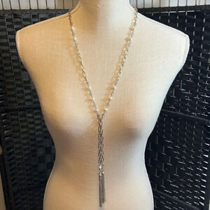 Beaded and Chained Necklace‎